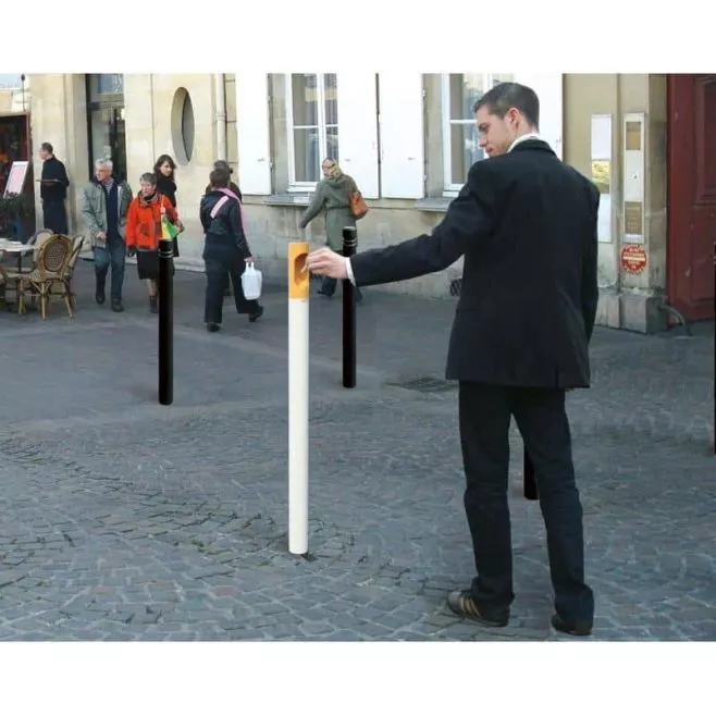 Photo 1 de Cendrier potelet « Cigarette »