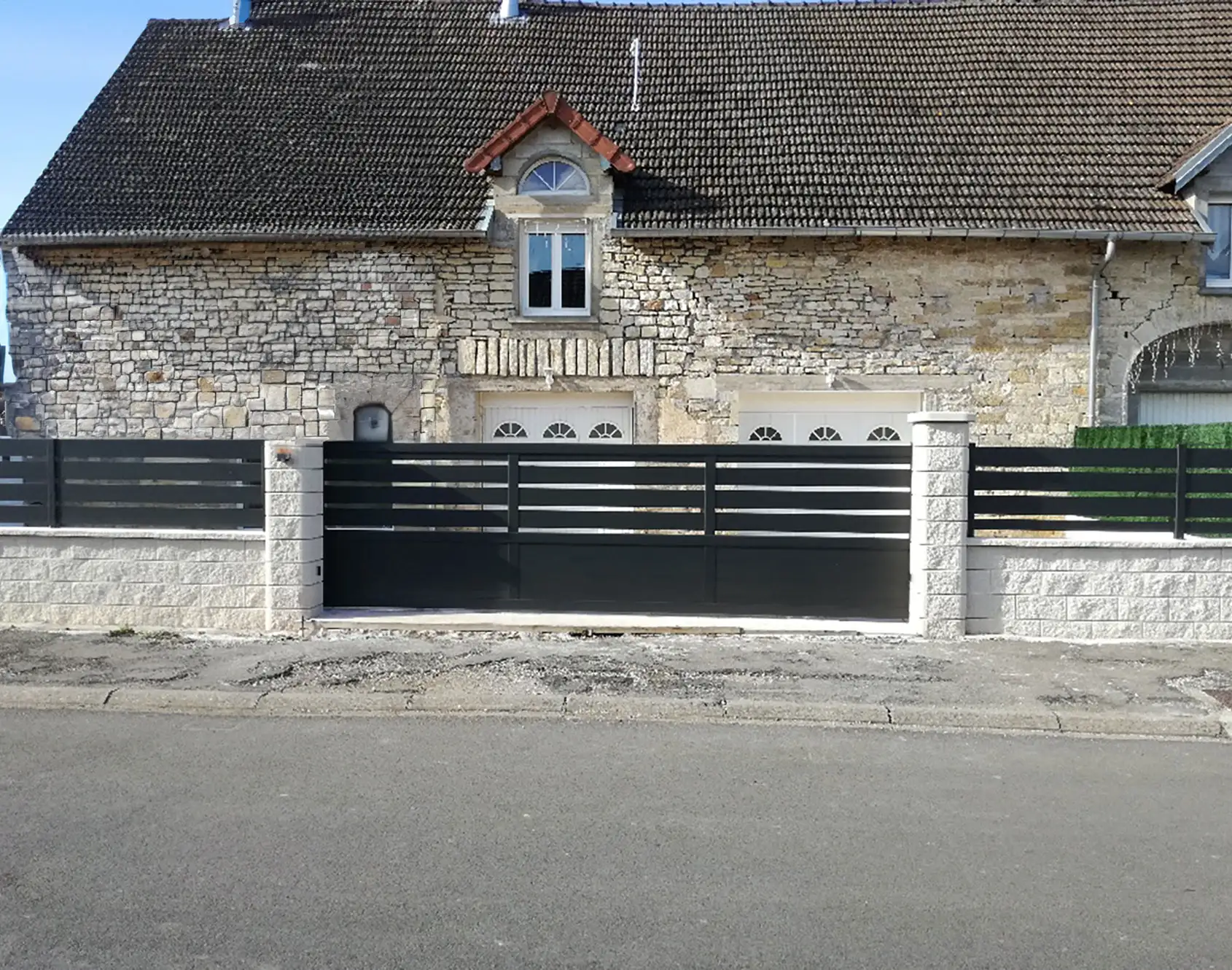 Photo de Portail Kostum Kebenn