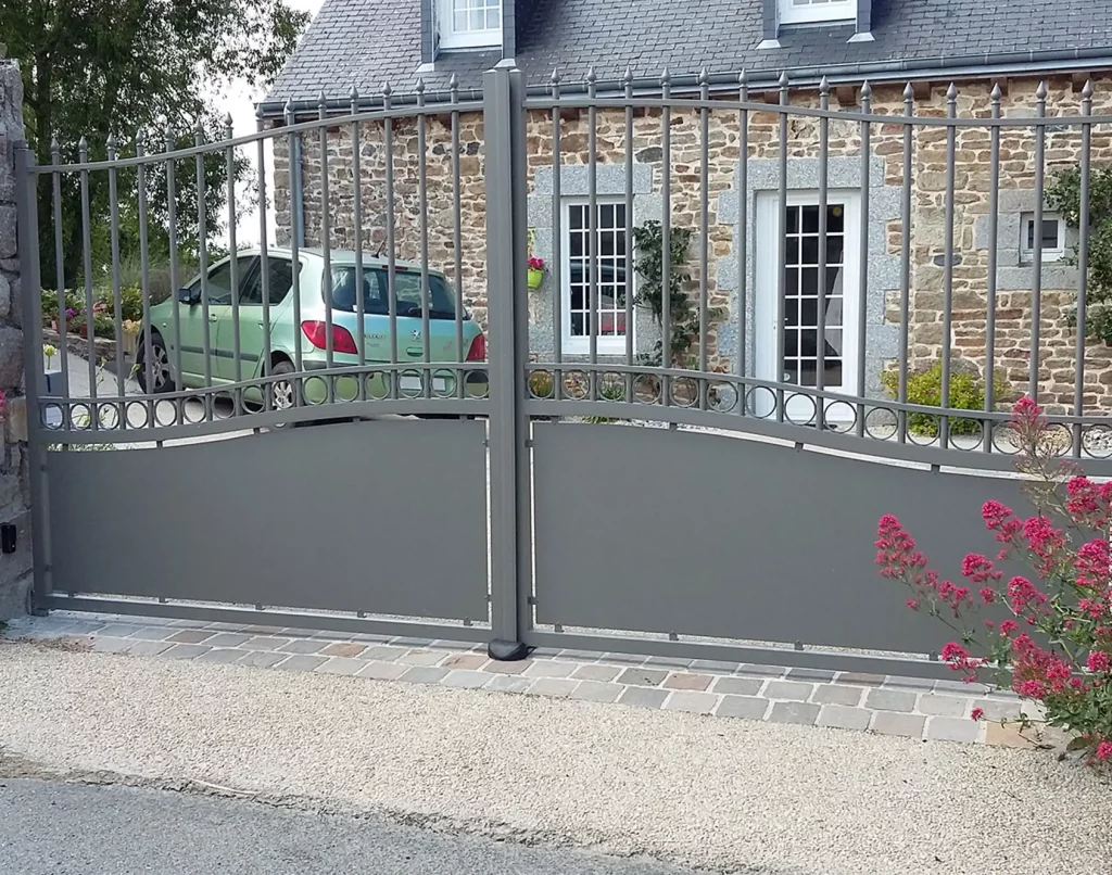 Photo 1 de Portail Elliant